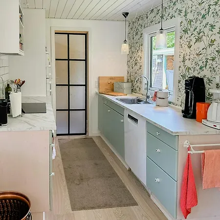 Vakantiehuis Family-friendly Summer House In Rorvig *
